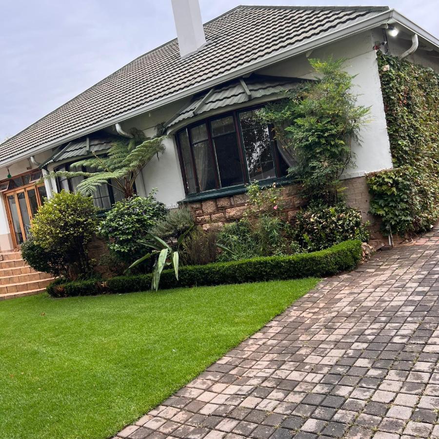 Peaceful@Swansea In Rosebank-Parkwood Appartement Johannesburg Buitenkant foto